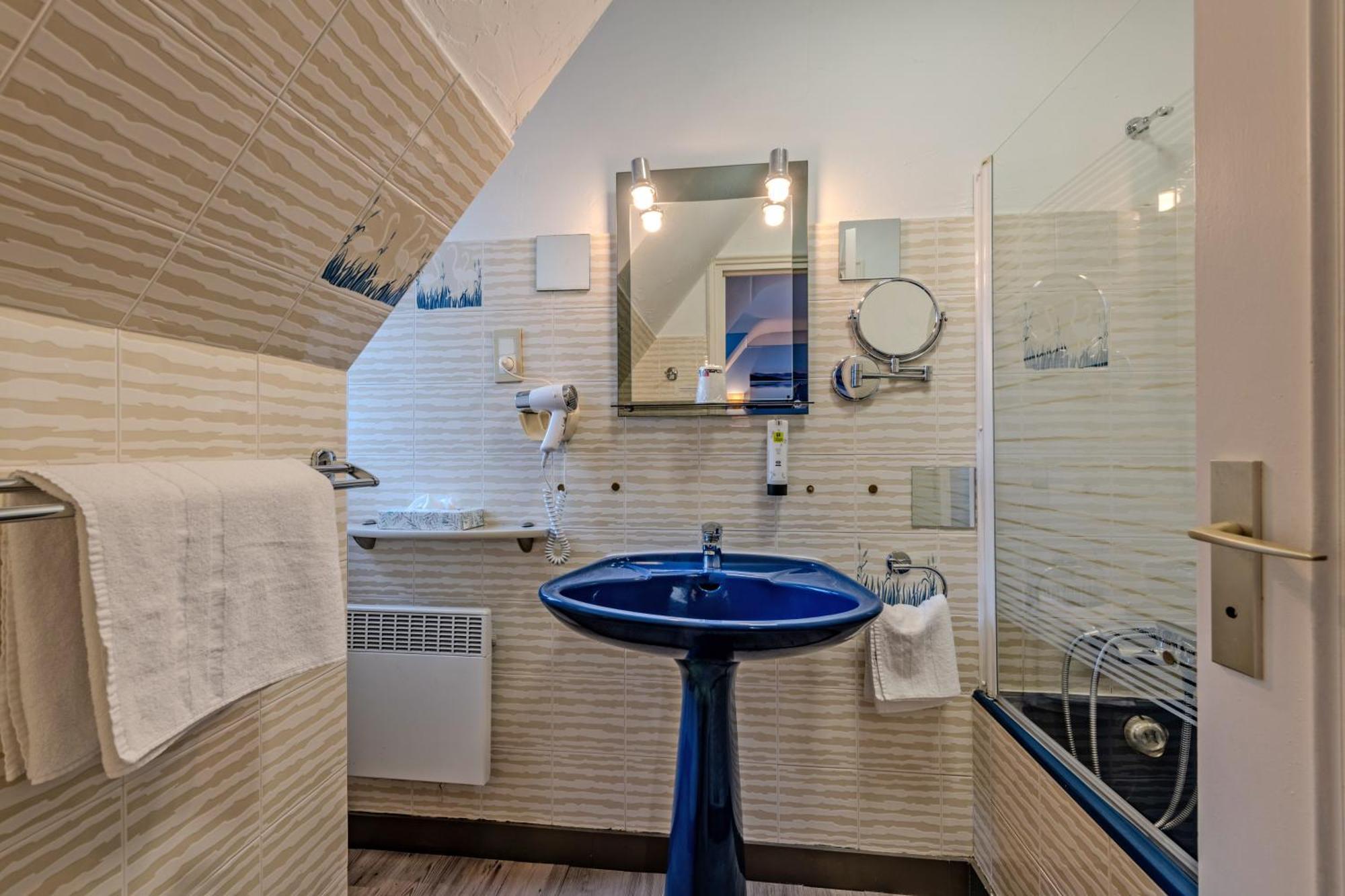 Logis Hotel De La Corniche ブレスト エクステリア 写真
