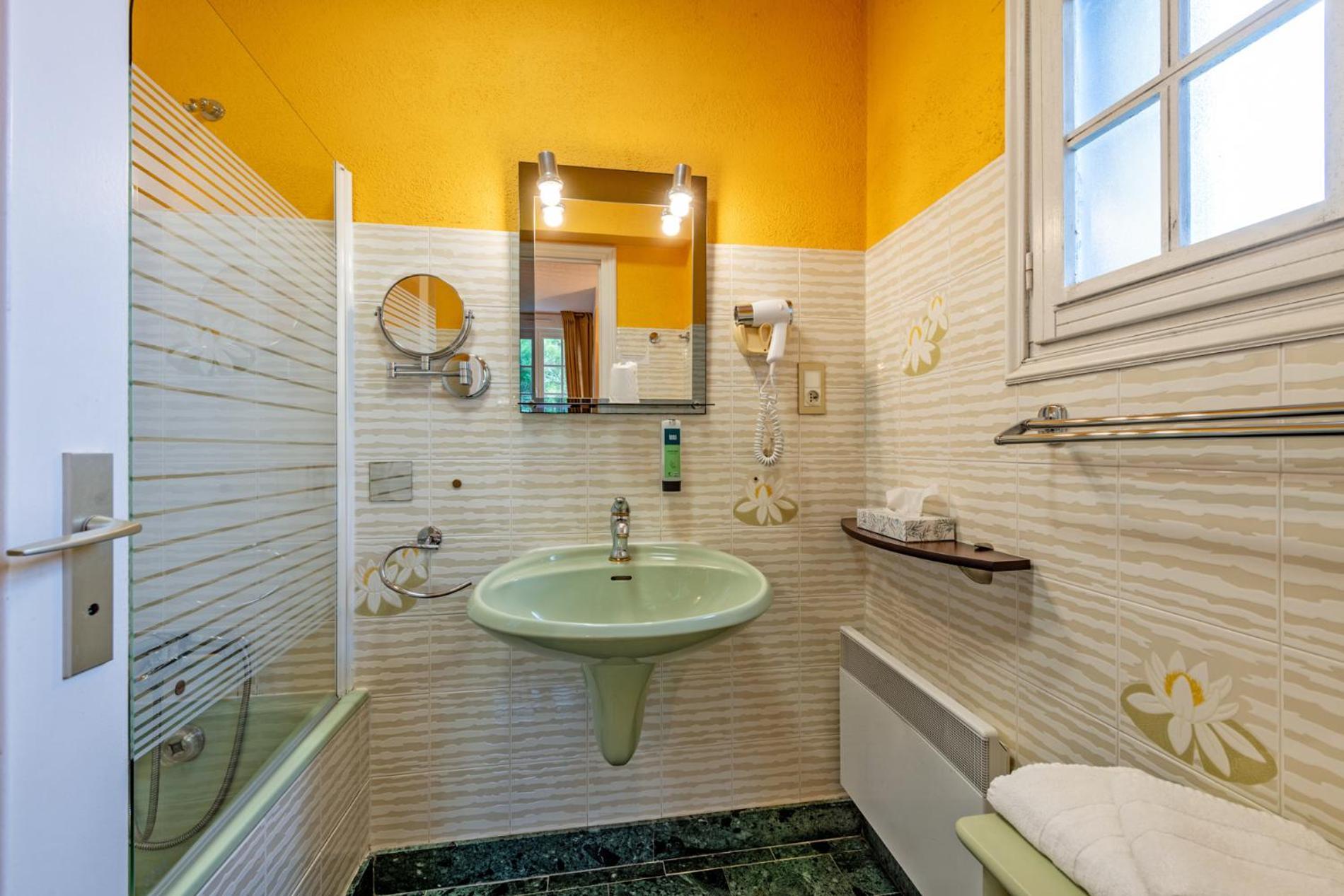 Logis Hotel De La Corniche ブレスト エクステリア 写真