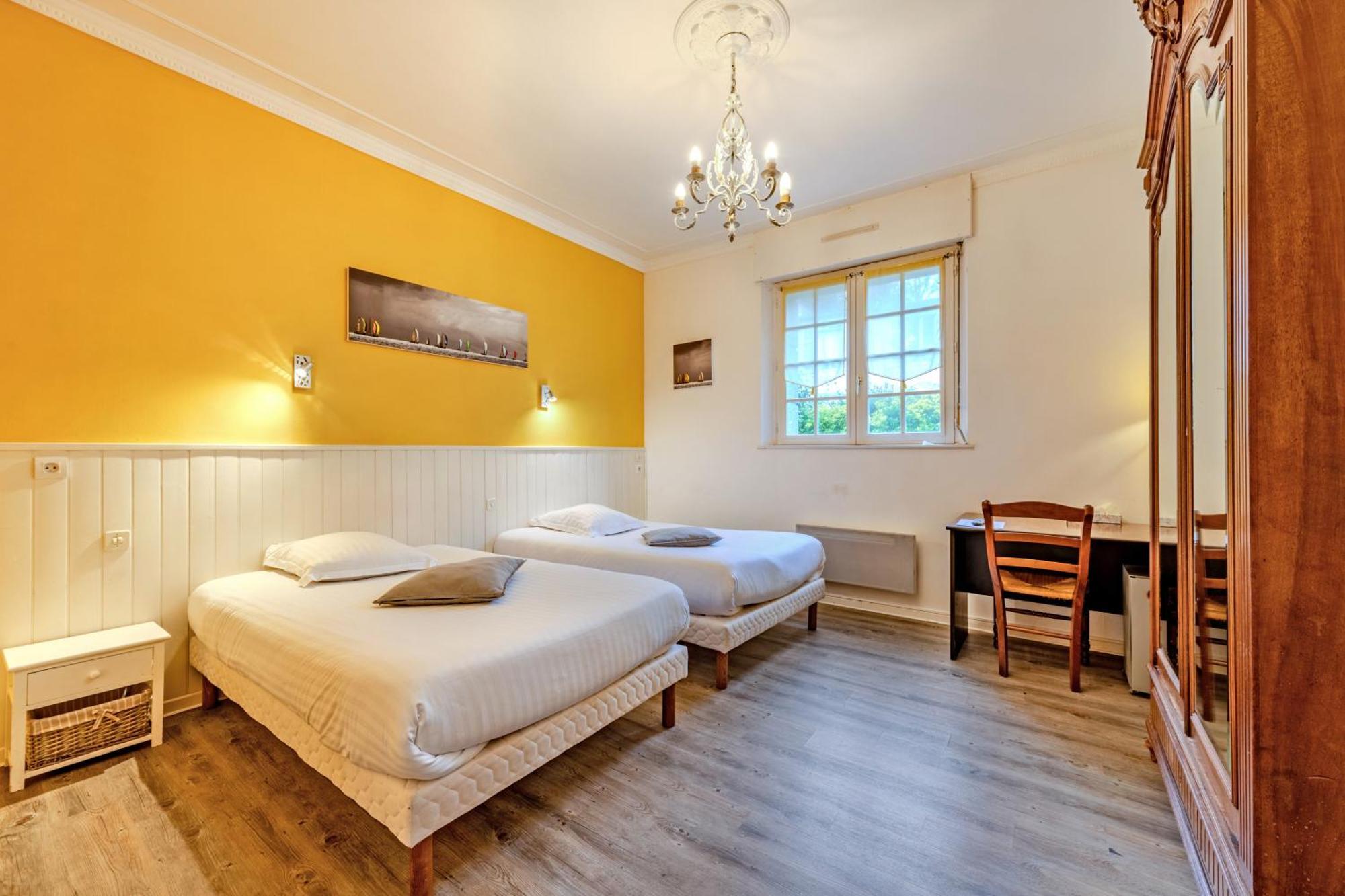 Logis Hotel De La Corniche ブレスト エクステリア 写真