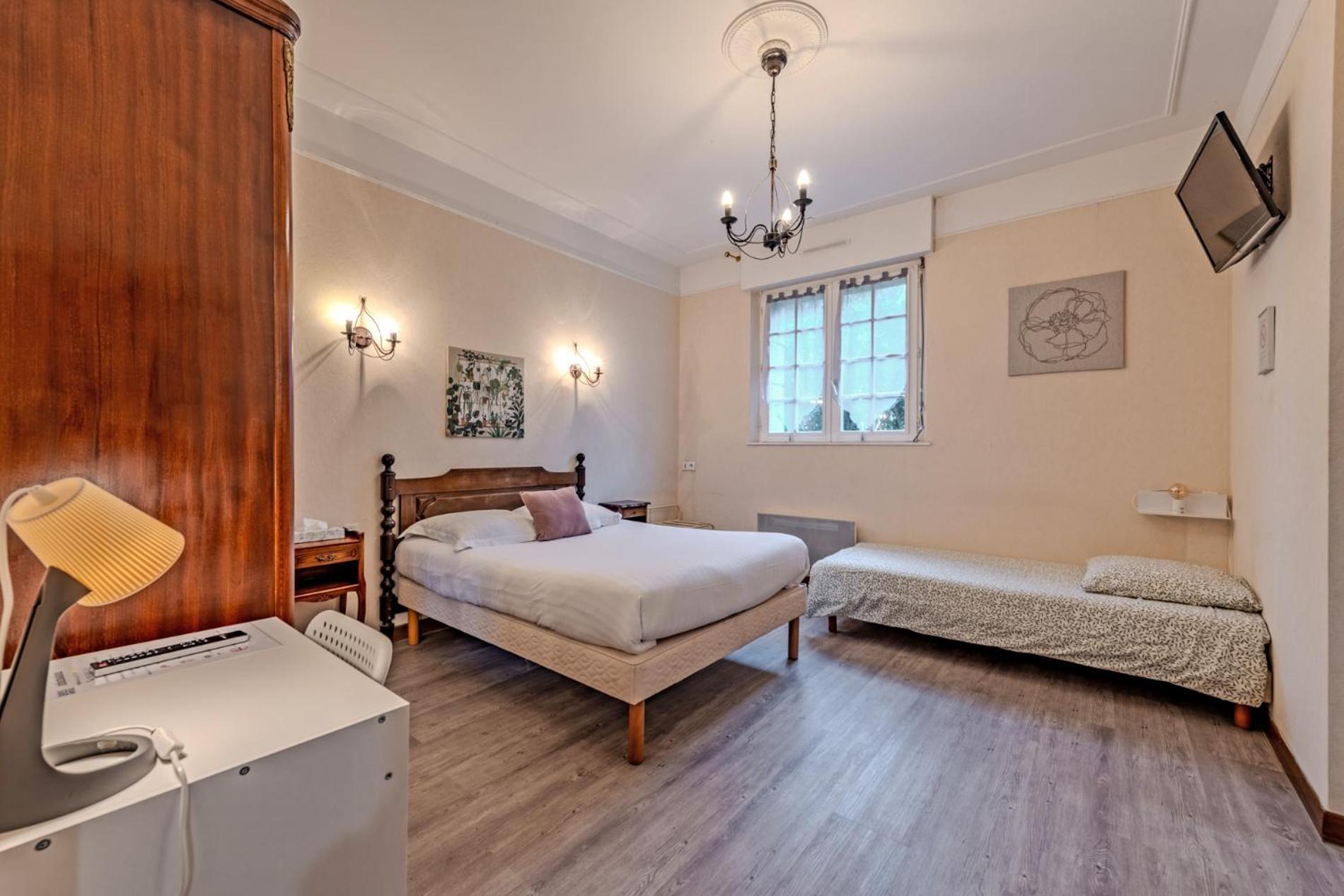 Logis Hotel De La Corniche ブレスト エクステリア 写真