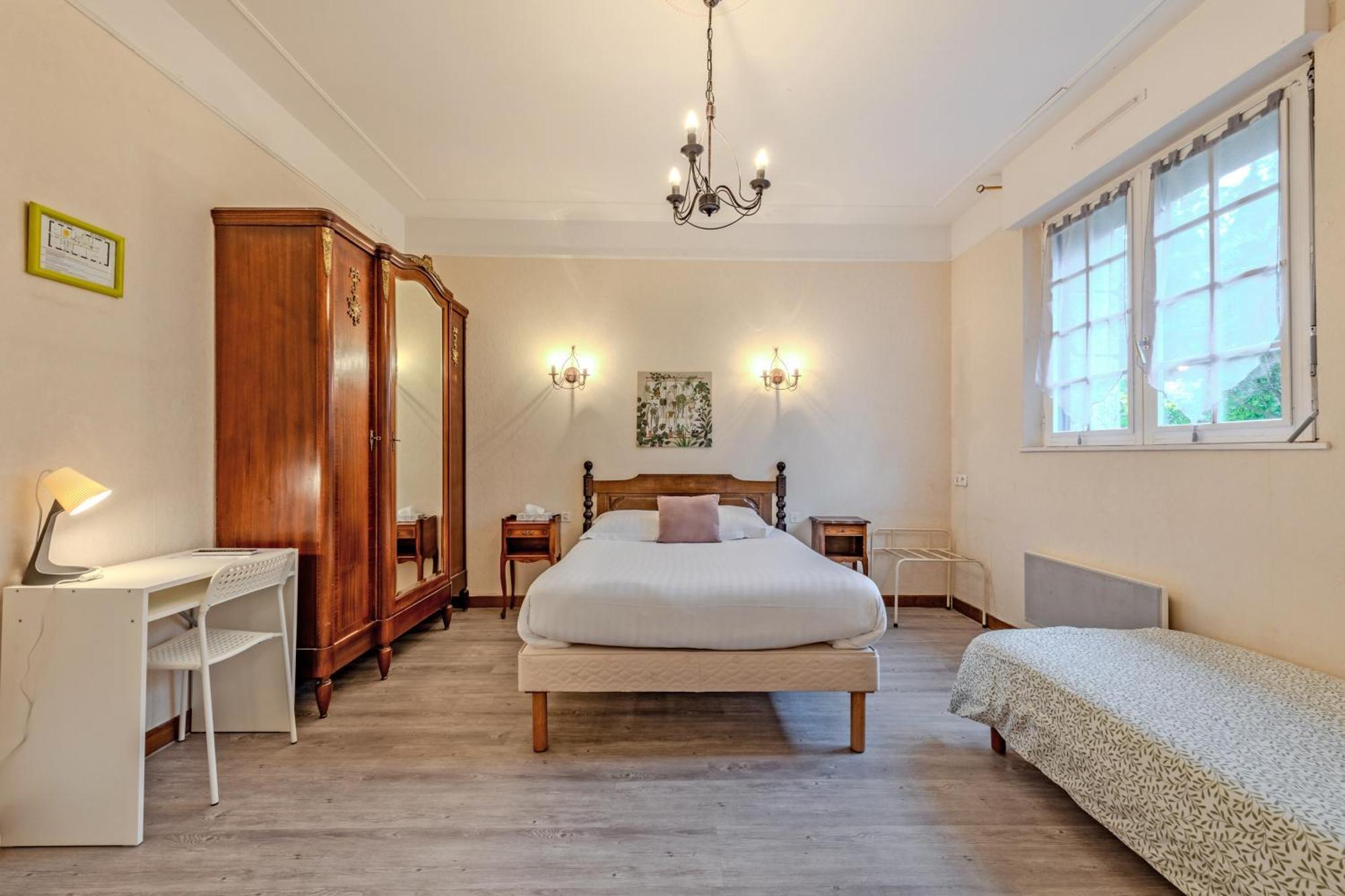 Logis Hotel De La Corniche ブレスト エクステリア 写真