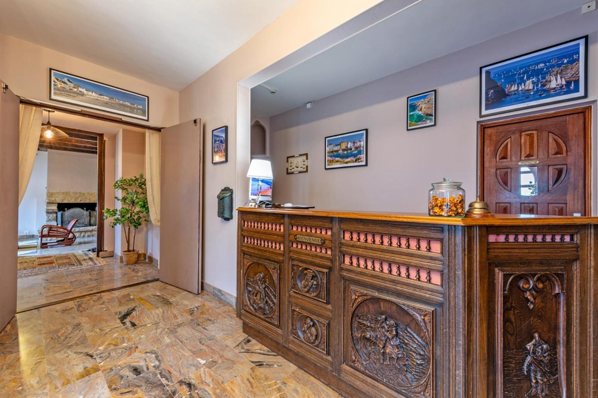 Logis Hotel De La Corniche ブレスト エクステリア 写真